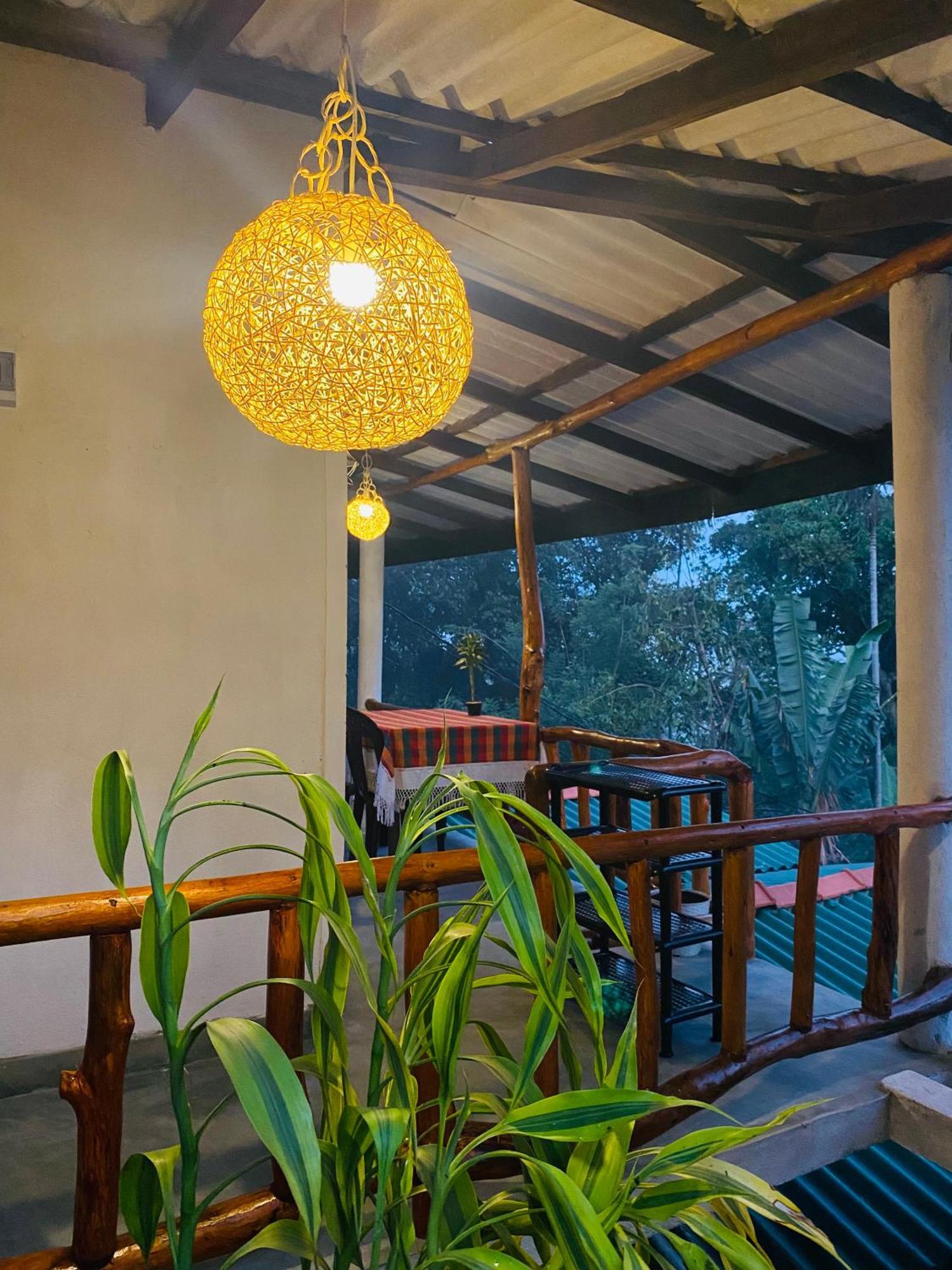 Cozy Homestay Waterfall Road Ella Exterior photo