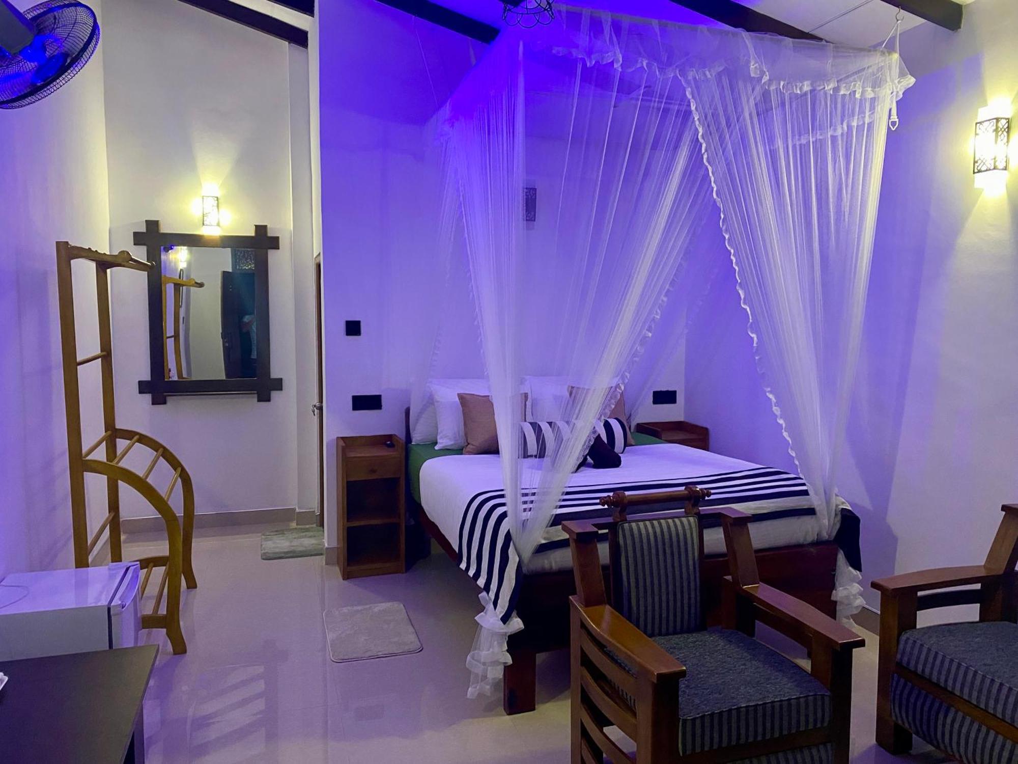 Cozy Homestay Waterfall Road Ella Exterior photo